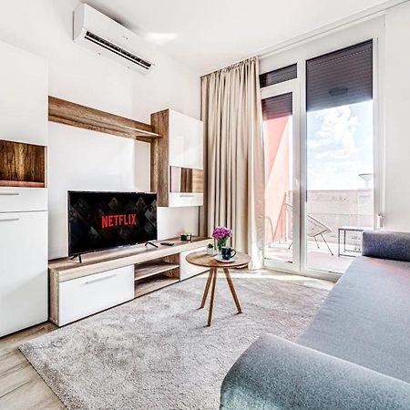 אראד Ari Green Apartment Near Atrium Mall מראה חיצוני תמונה